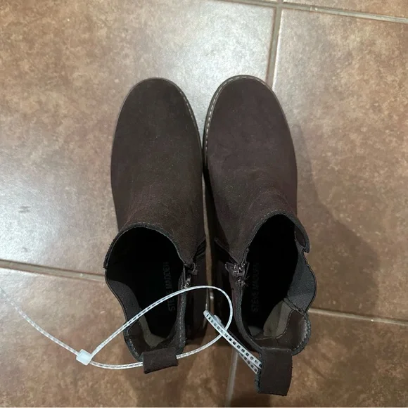 Steve Madden Ashher Oskar Brown Chelsea Boots - Picture 2 of 8